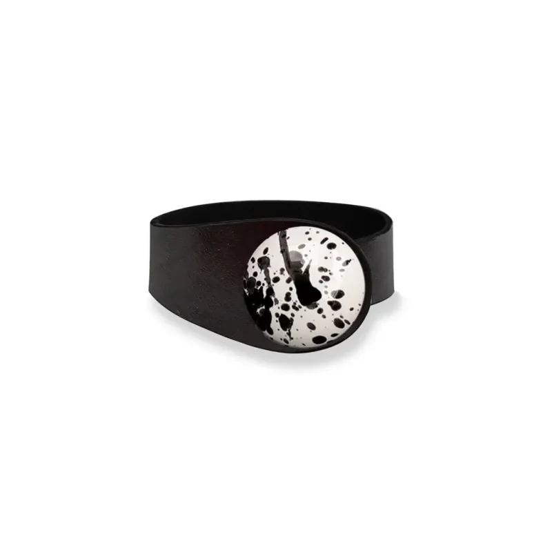 BLACK-LEATHER-BRACELET-_-BUTTON-06_90e0c05a-e285-4c62-967f-2ae019fe3645_1296x