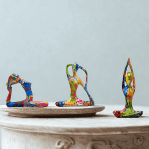Abstraktná socha jogy 3 ks