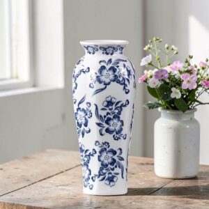 Čínska váza s kvetinovým vzorom