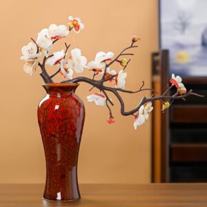 Červená keramická váza